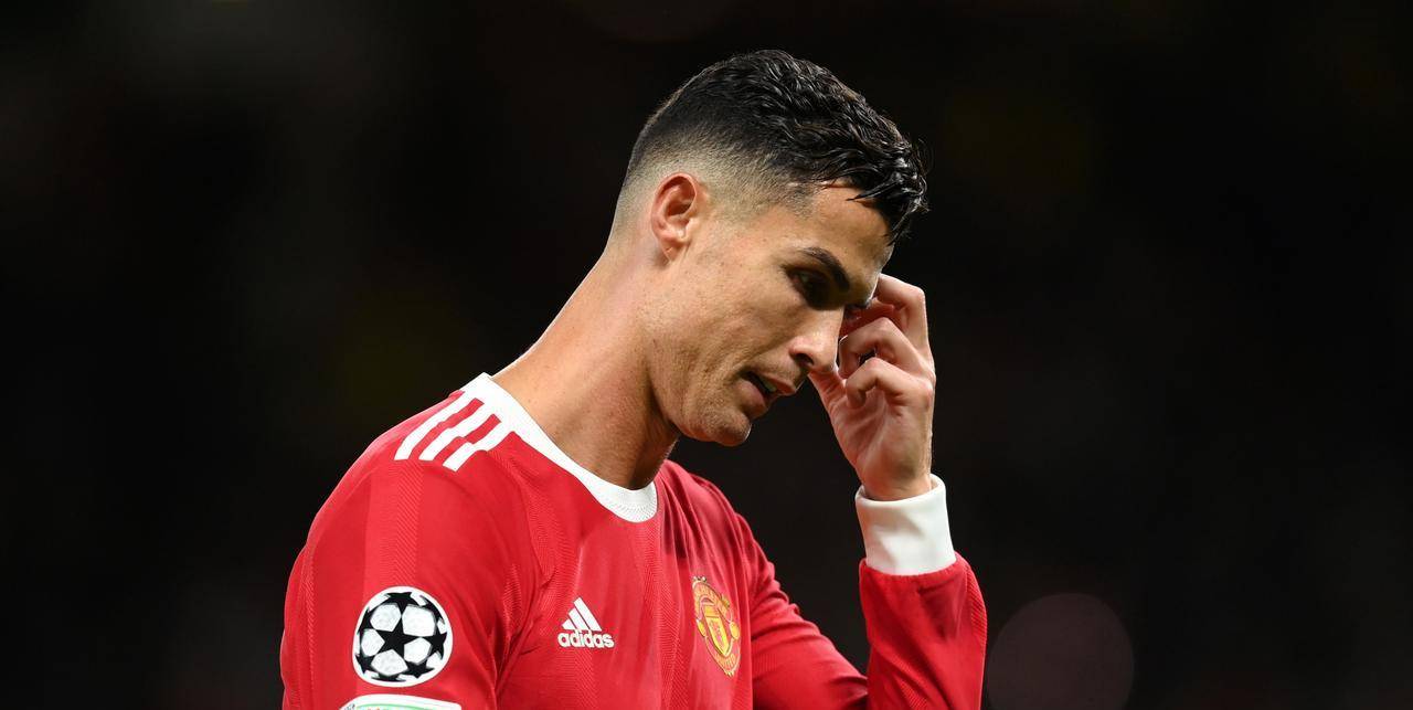 九游账号登录入口关于C罗与90激战曼联分钟，出色发挥胜负难料！，库里焦点对战比赛高潮迭起的信息