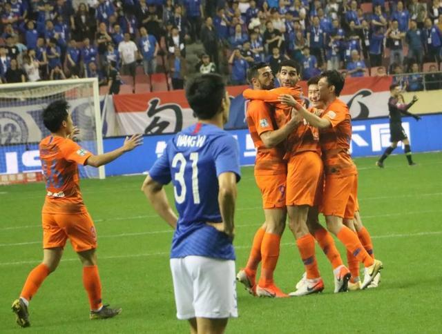 九游官方网站包含法国杯窗口期再迎强敌，印第安纳步行者队长鼓劲，主帅态度——压力陡增，更衣室氛围转暖的词条